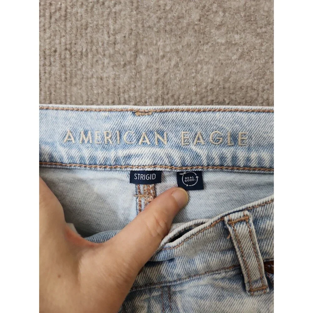 American Eagle Baggy Straight Jeans Womens 6 Long Blue Light Wash Strigid - Picture 8 of 11